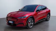 Usata 2021 Ford Mustang Mach-E Premium SUV | 34.900 € (Buon prezzo)