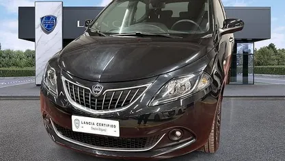 Usata Lancia Ypsilon 70 CV (51 kW) 2024 Utilitaria