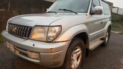 Usata Toyota Land Cruiser 163 CV (119 kW) 2001 Grigio SUV
