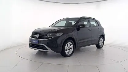 Deep black perlato Usata 2024 VW T-Cross Life SUV | 19.400 € (Buon prezzo)