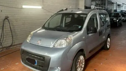 Usata Fiat Qubo Dynamic 77 CV (56 kW) 2009 Blu Monovolume