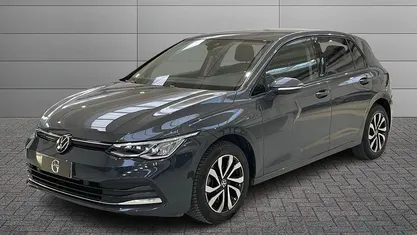 Usata VW Golf VII Life 110 CV (80 kW) 2021 Utilitaria