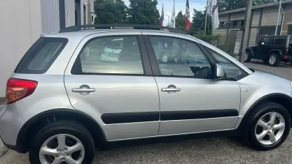 Usata Suzuki SX4 107 CV (78 kW) 2008 Grigio Station wagon