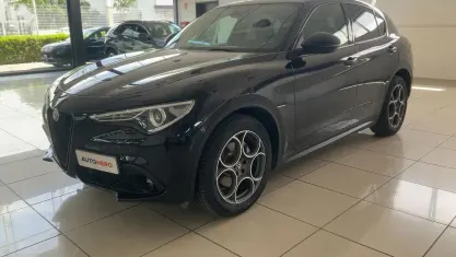 Usata Alfa Romeo Stelvio Sprint 160 CV (117 kW) 2022 Nero SUV