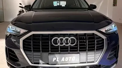 Usata Audi Q3 Advanced 150 CV (110 kW) 2020 Blu SUV