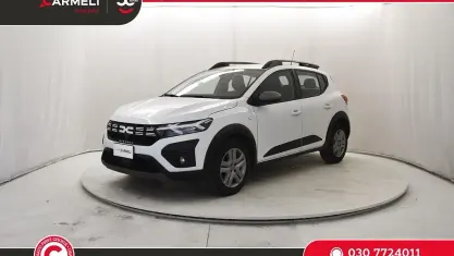 Usata Dacia Sandero Comfort 101 CV (74 kW) 2023 Bianco Berlina