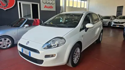 Usata Fiat Punto Racing 77 CV (56 kW) 2013 Bianco Utilitaria