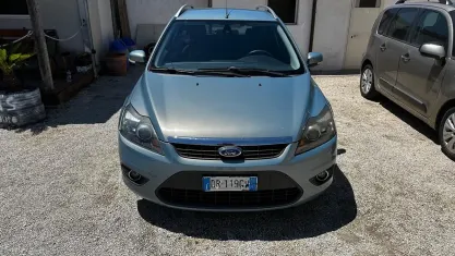 Usata Ford Focus 110 CV (80 kW) 2008 Bluazzurro Station wagon