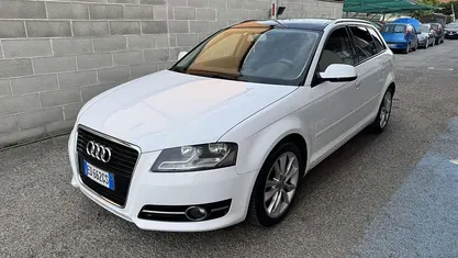 Usata Audi A3 Ambition 105 CV (77 kW) 2010 Utilitaria