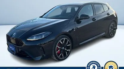Nero metallizzato Usata 2024 BMW 118 Comfort Edition Due volumi | 37.400 € (Molto cara)