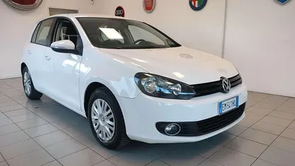 Usata VW Golf VII 102 CV (75 kW) 2012 Berlina