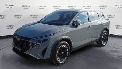 Usata Nissan Qashqai N-Connecta 190 CV (139 kW) 2025 Grigio SUV