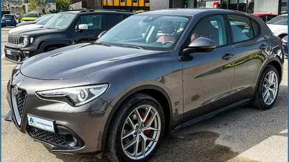 Usata Alfa Romeo Stelvio Super 190 CV (139 kW) 2020 Grigio SUV