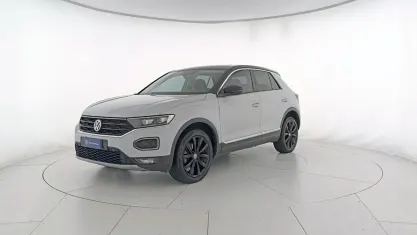 Usata VW T-Roc Advance 150 CV (110 kW) 2020 White silver metallizzato nero SUV