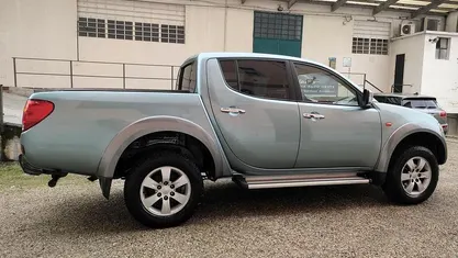 Verde Usata 2006 Mitsubishi L200 Intense Pick-up | 14.000 € (Buon prezzo)