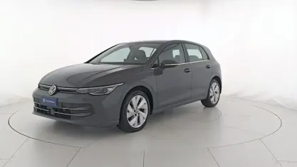 Käytetty VW Golf VIII Style 150 HP (110 kW) 2025 Harmaa Sedan