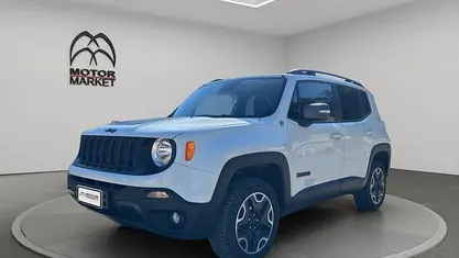 Usata Jeep Renegade Trailhawk 170 CV (125 kW) 2016 Bianco SUV