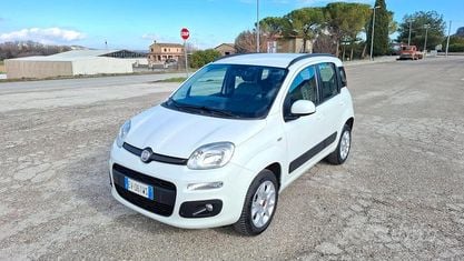 Usata Fiat Panda Lounge 114 CV (83 kW) 2014 Bianco Utilitaria