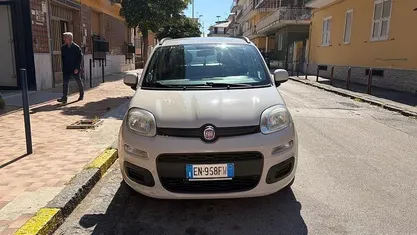 Usata Fiat Panda Pop 75 CV (55 kW) 2012 Beige Utilitaria