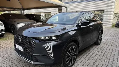Gebraucht DS Automobiles DS7 Crossback 131 PS (96 kW) 2025 Grau SUV