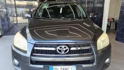 Usata Toyota RAV4 Sol 136 CV (100 kW) 2008 Grigio SUV