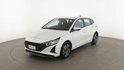 Käytetty Hyundai i20 84 HP (61 kW) 2025 Valkoinen Viistoperä