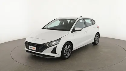 Gebraucht Hyundai i20 84 PS (61 kW) 2025 Weiß Kleinwagen