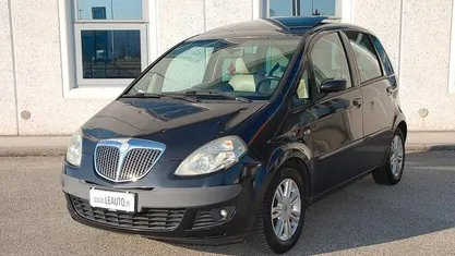 Usata Lancia Musa 95 CV (69 kW) 2005 Monovolume