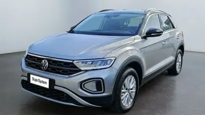 Usata VW T-Roc Life 116 CV (85 kW) 2024 Grigio SUV