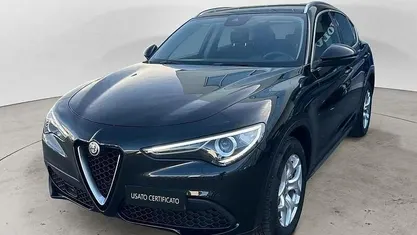 Begagnad Alfa Romeo Stelvio Business 190 HK (139 kW) 2020 Svart SUV