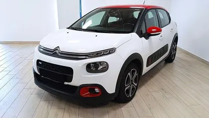 Bianco Usata 2017 Citroën C3 PureTech Utilitaria | 7900 € (Buon prezzo)