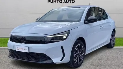 Usata Opel Corsa 101 CV (74 kW) 2025 Bianco Utilitaria