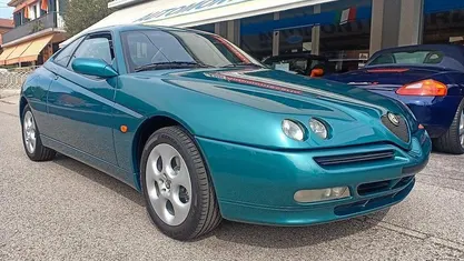 Usata Alfa Romeo GTV 144 CV (105 kW) 1999 Verde chiaro met. Coupé