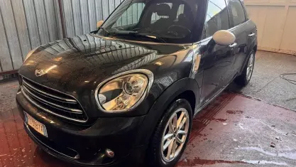 Usata Mini Cooper D Countryman 111 CV (81 kW) 2017 Nero SUV