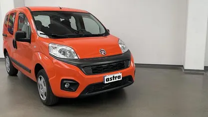 Blu Usata 2019 Fiat Qubo Easy Monovolume | 8900 € (Buon prezzo)