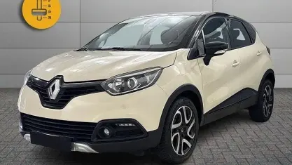 Usata Renault Captur Intens 90 CV (66 kW) 2016 Bianco SUV