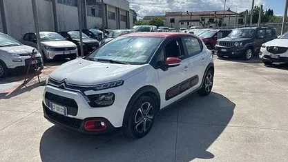 Bianco Usata 2021 Citroën C3 PureTech Due volumi | 11.450 € (Buon prezzo)