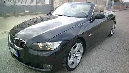 Usata BMW 325 Cabriolet 197 CV (144 kW) 2009 Cabrio