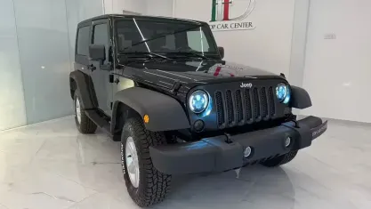 Usata Jeep Wrangler Sport 177 CV (130 kW) 2007 Nero SUV