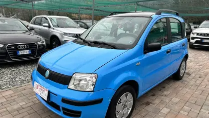 Usata Fiat Panda 54 CV (39 kW) 2004 Blu Utilitaria