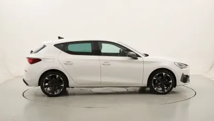 Usata Cupra Leon 150 CV (110 kW) 2024 Biancobianco Berlina