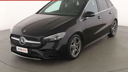 Usata Mercedes B180 AMG line 116 CV (85 kW) 2020 Nero Monovolume