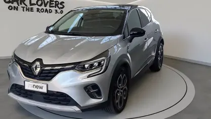 Occasion Renault Captur Techno 101 ch (74 kW) 2023 Gris SUV