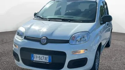 Usata Fiat Panda Easy 69 CV (50 kW) 2018 Bianco Utilitaria