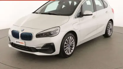 Usata BMW 225 Active Tourer Luxury Line 136 CV (100 kW) 2019 Bianco Monovolume