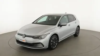 Usata VW Golf VIII Life 150 CV (110 kW) 2020 Grigio
