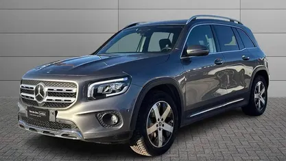 Usata Mercedes GLB200 150 CV (110 kW) 2020 Grigio SUV