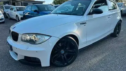 Usata BMW 120 M Sport 177 CV (130 kW) 2008 Bianco Utilitaria
