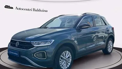 Usata 2025 VW T-Roc Life SUV | 29.500 € (Buon prezzo)