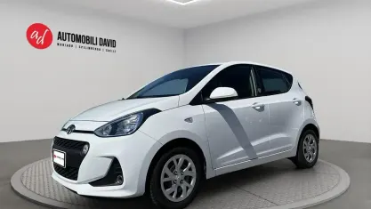 Usata Hyundai i10 Comfort 67 CV (49 kW) 2017 Bianco Utilitaria
